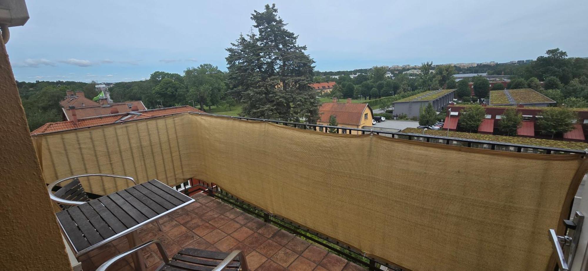 Charming With Beautiful Views Privat overnatting